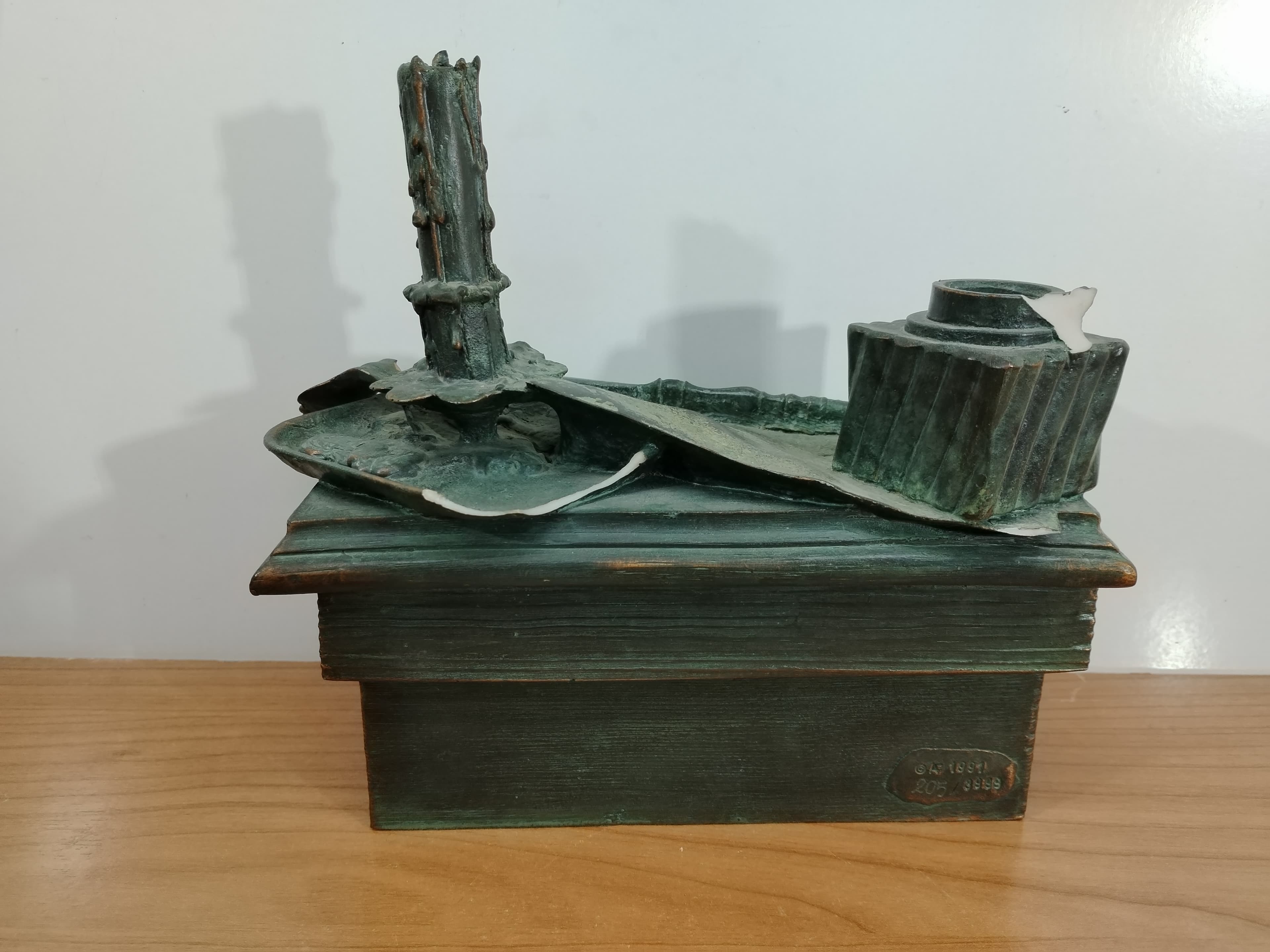 Escultura "Lección de Historia" de Attala - imagen 4