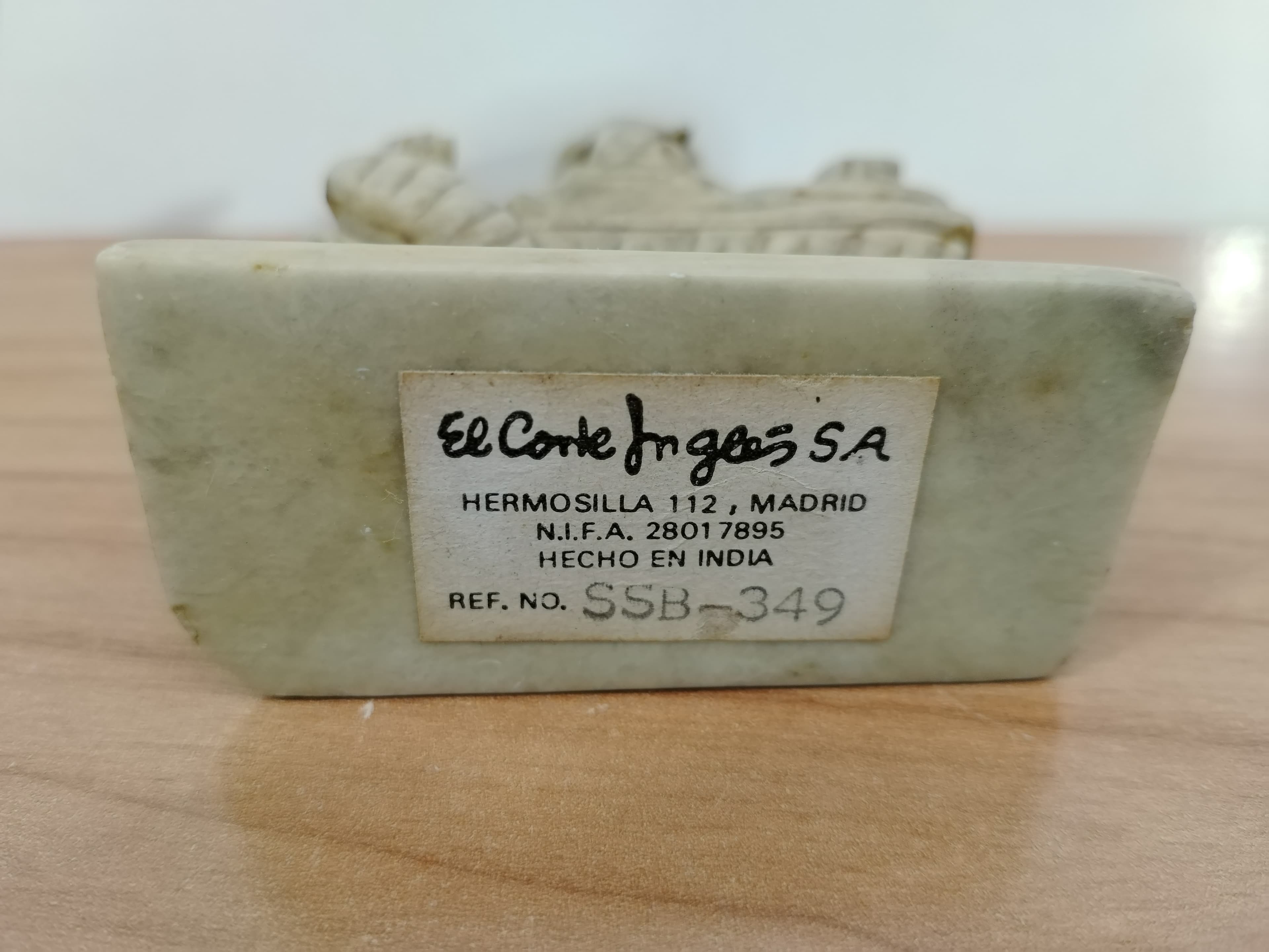 Estatua de Ganesha en Piedra Tallada - imagen 6